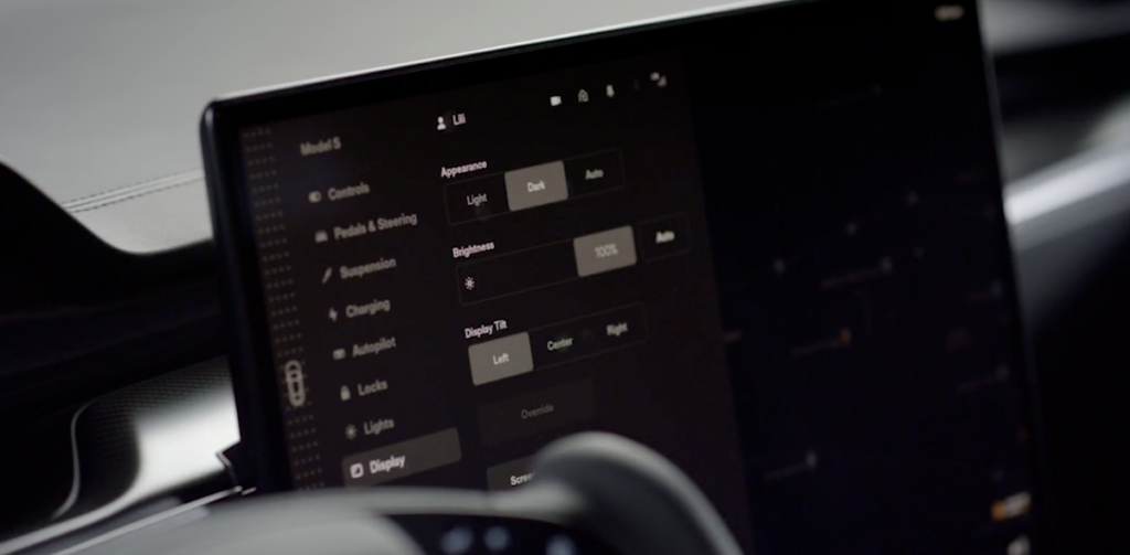 Tesla Model S Touchscreen